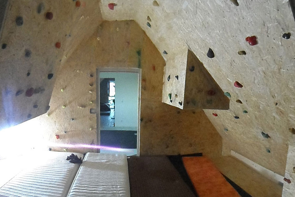 zenlager / Boulderraum 2